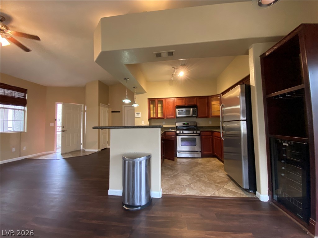 10224 Penrith Avenue 204