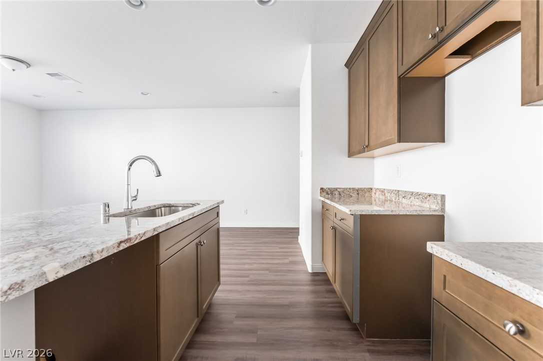 4267 Galaxy Gaze Avenue