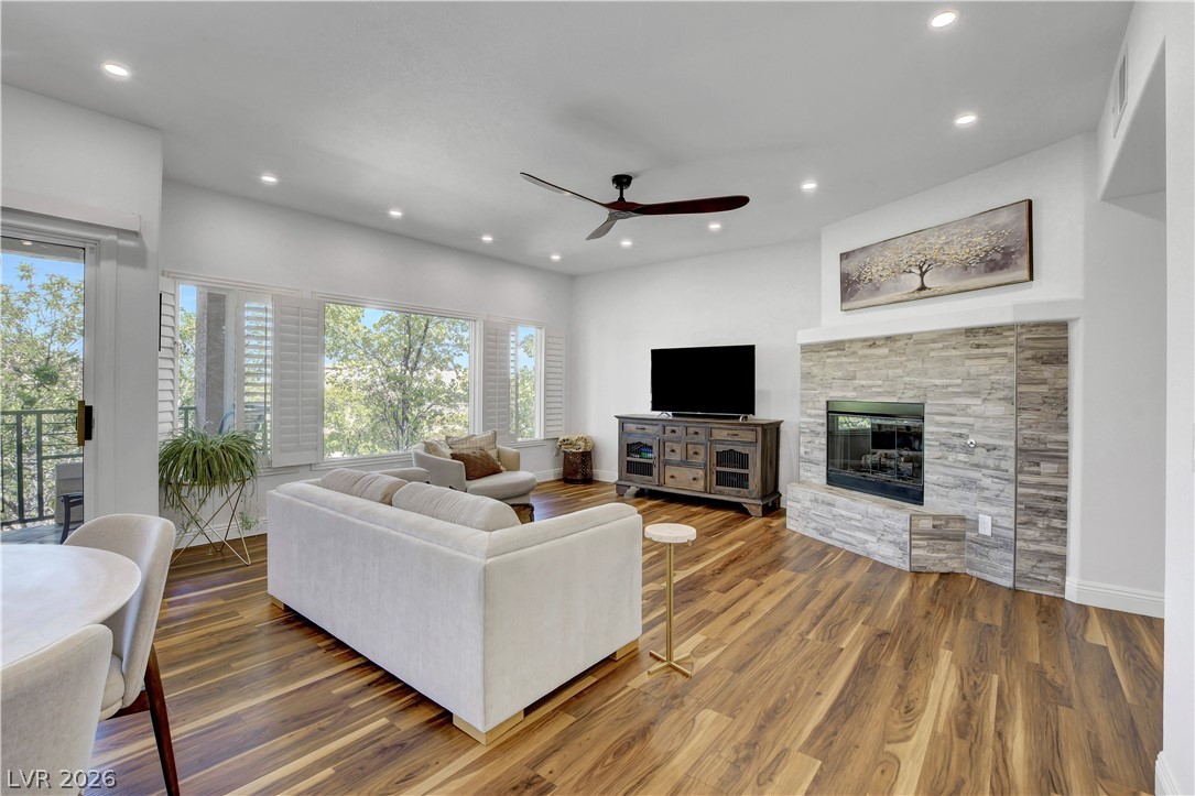 10809 Garden Mist Drive 2004