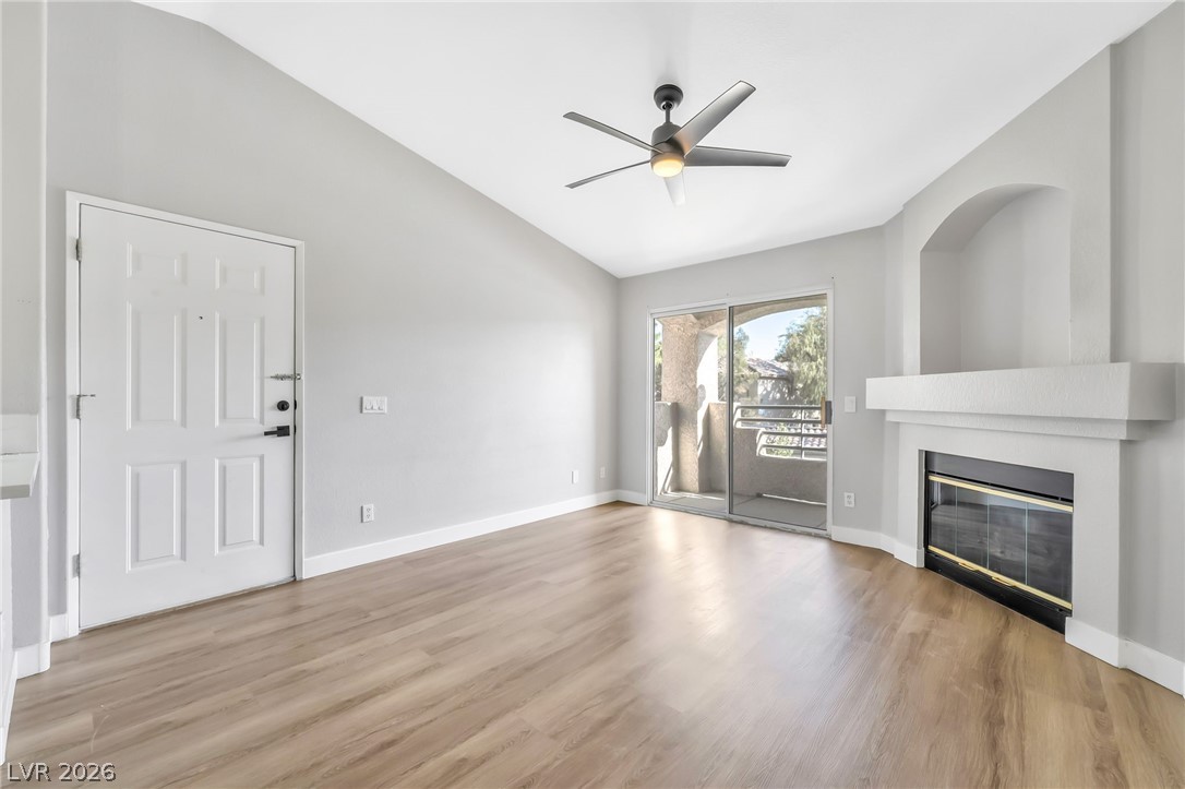 5415 W Harmon Avenue 2086