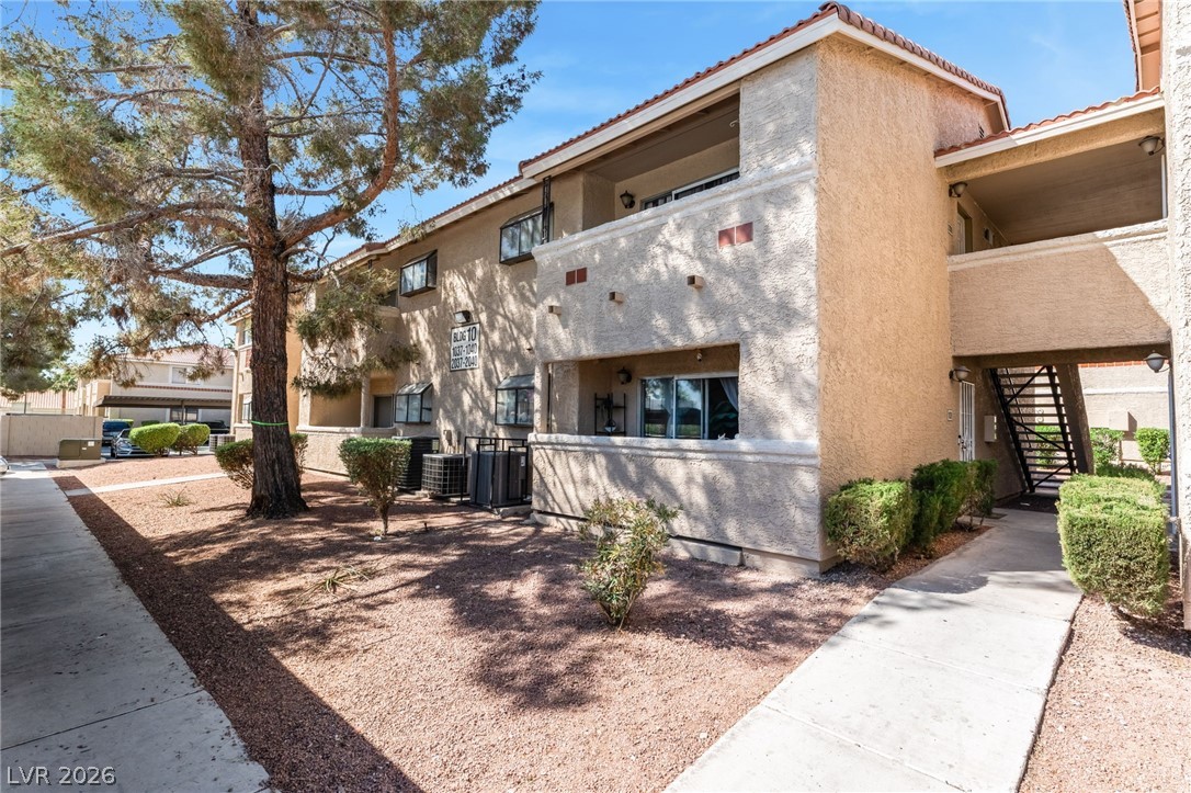 7200 Pirates Cove Road 1039