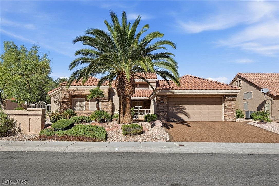2829 Billy Casper Drive