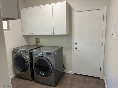 Tiny photo for 26 Fountainhead Circle, Henderson, NV 89052 (MLS # 2781424)
