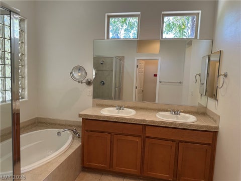Tiny photo for 26 Fountainhead Circle, Henderson, NV 89052 (MLS # 2781424)