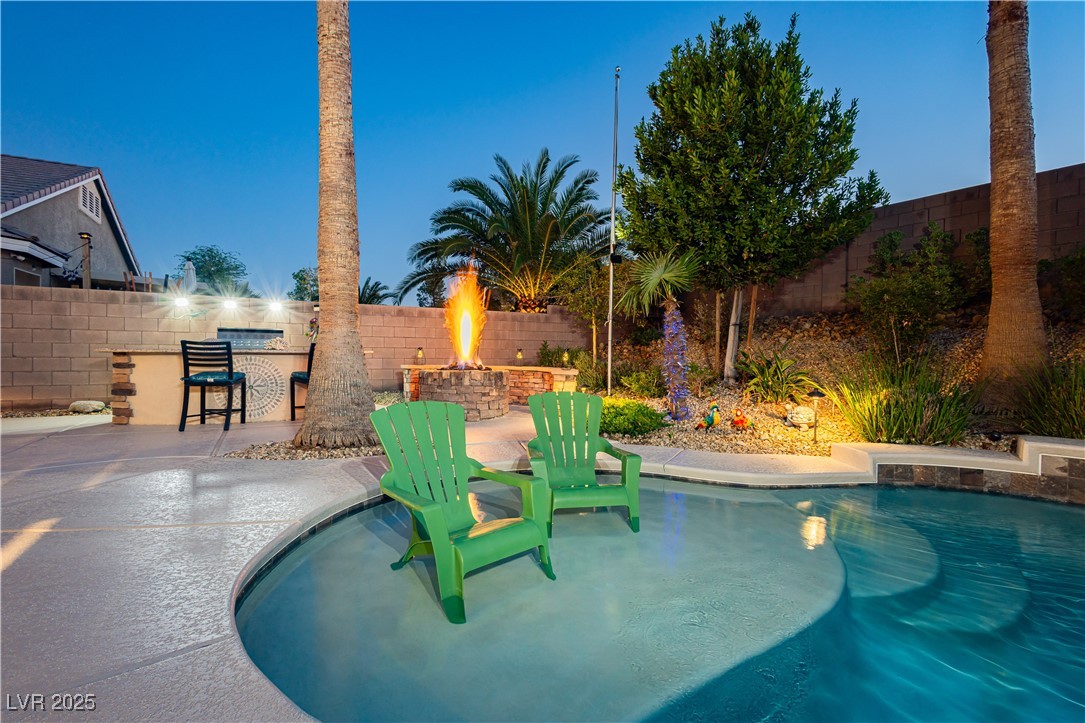 10243 Cowboys Dream Street, Las Vegas, Nevada image 13