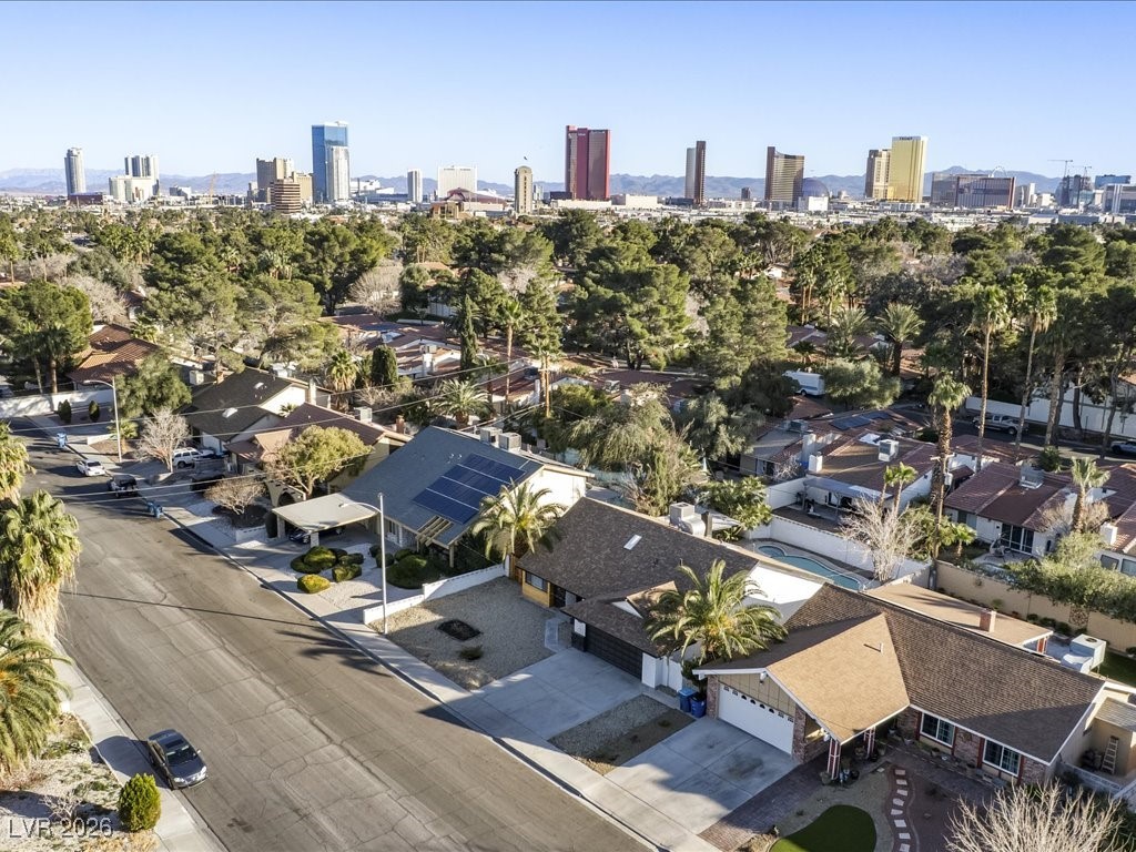 Properties 3 3409 El Cortez Avenue