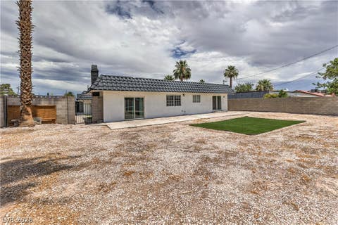 Tiny photo for 3811 Tumbleweed Avenue, Las Vegas, NV 89121 (MLS # 2794827)