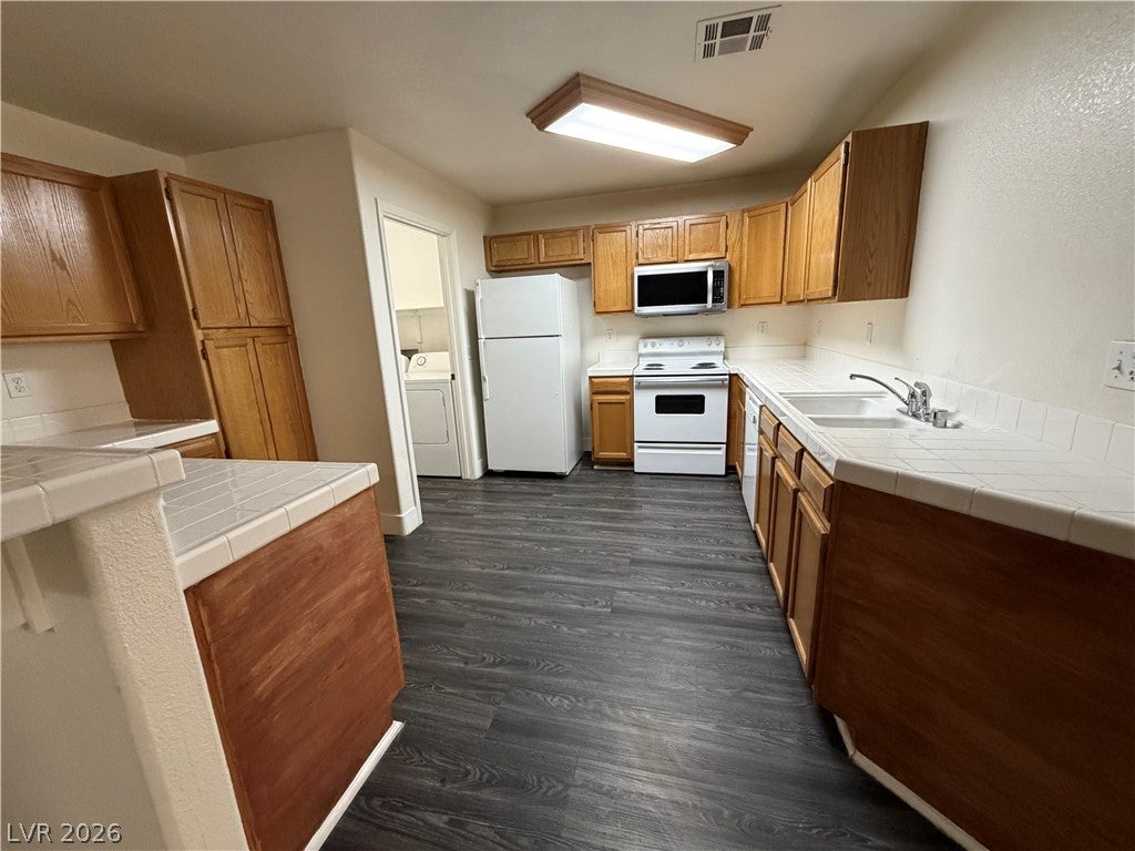 3673 Ian Thomas Street 103