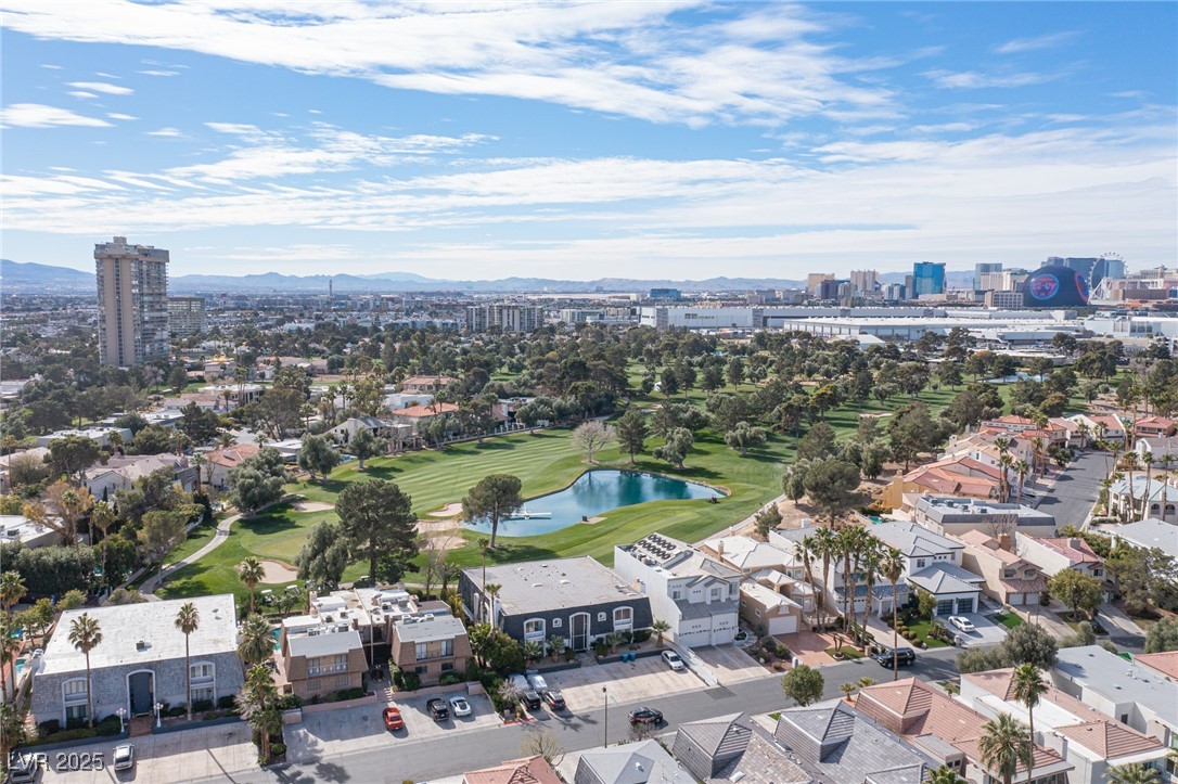 915 Vegas Valley Drive 4