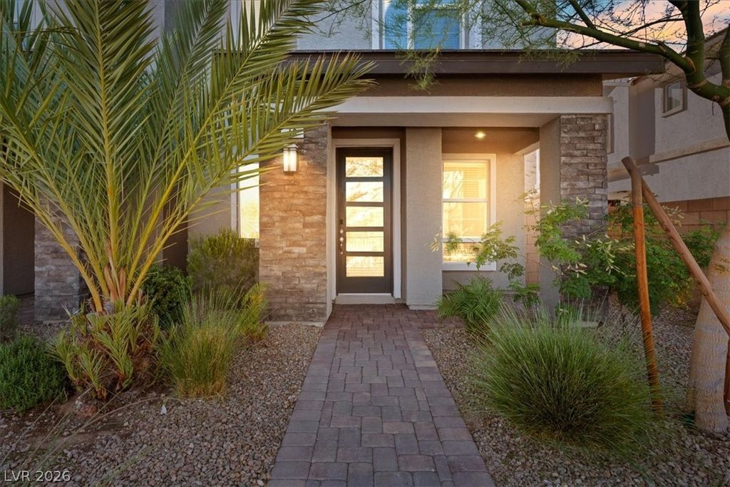Photo of 40 Kimberlite Drive, Henderson, NV 89011 (MLS # 2774195)