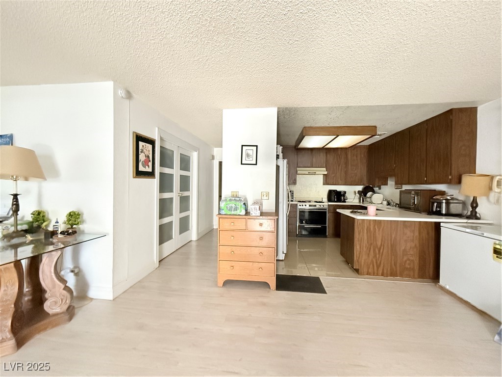 7015 Quarry Drive