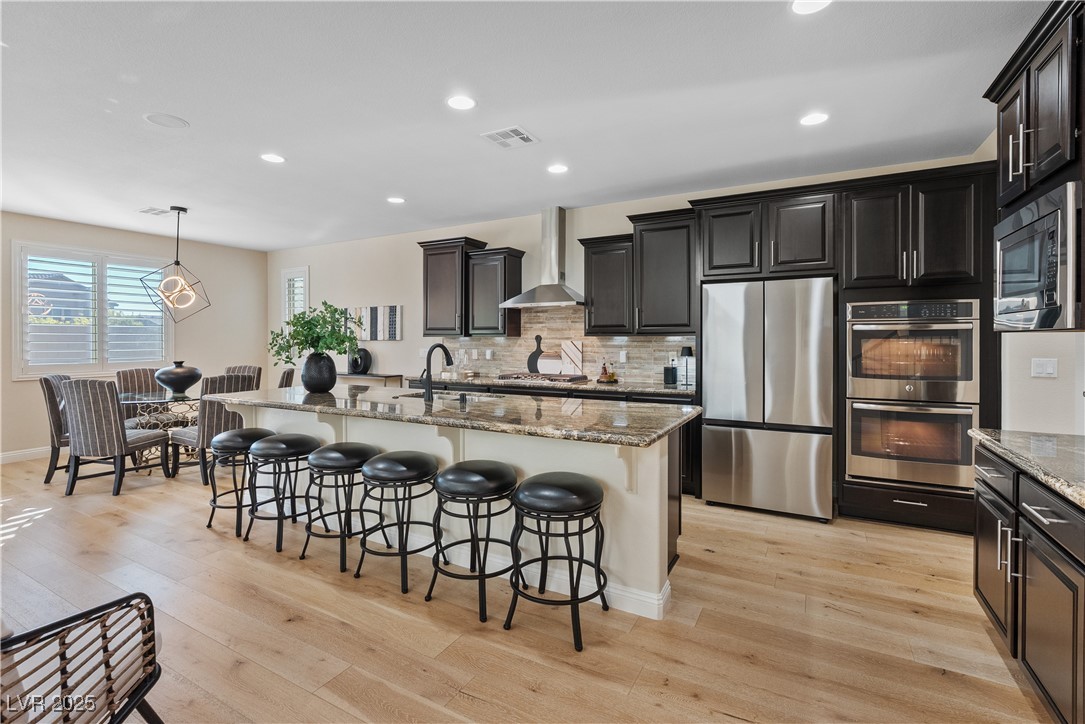 8126 Majestic Bighorn Street