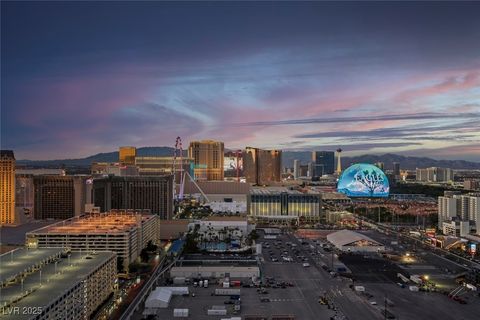 Photo of 125 E HARMON Avenue #3105, Las Vegas, NV 89109 (MLS # 2724101)