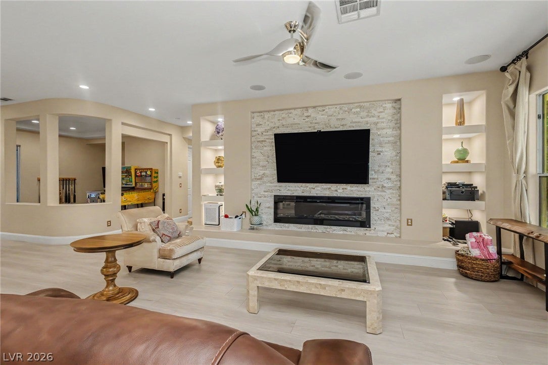 Properties 3 1425 Foothills Village Drive