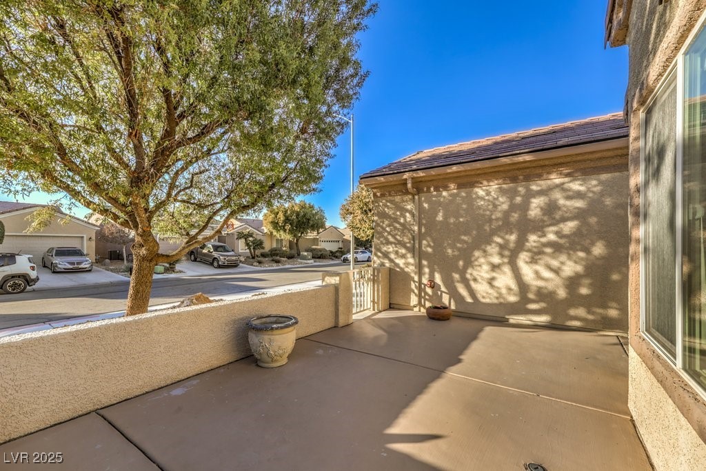 7824 Homing Pigeon Street, North Las Vegas, Nevada image 4