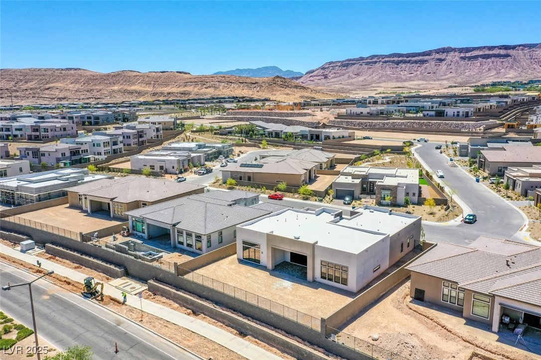 4750 Outlook Peak Street