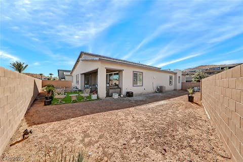 Tiny photo for 9 Charlotte Ridge Place, Henderson, NV 89011 (MLS # 2789910)