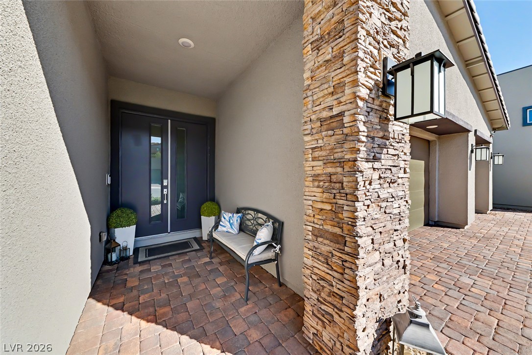 9 Charlotte Ridge Place