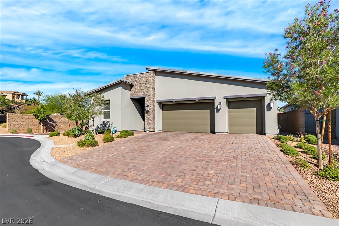 9 Charlotte Ridge Place