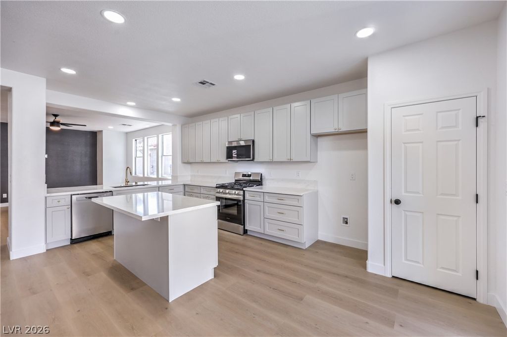 Photo of 11855 Bella Luna Street, Las Vegas, NV 89183 (MLS # 2776481)