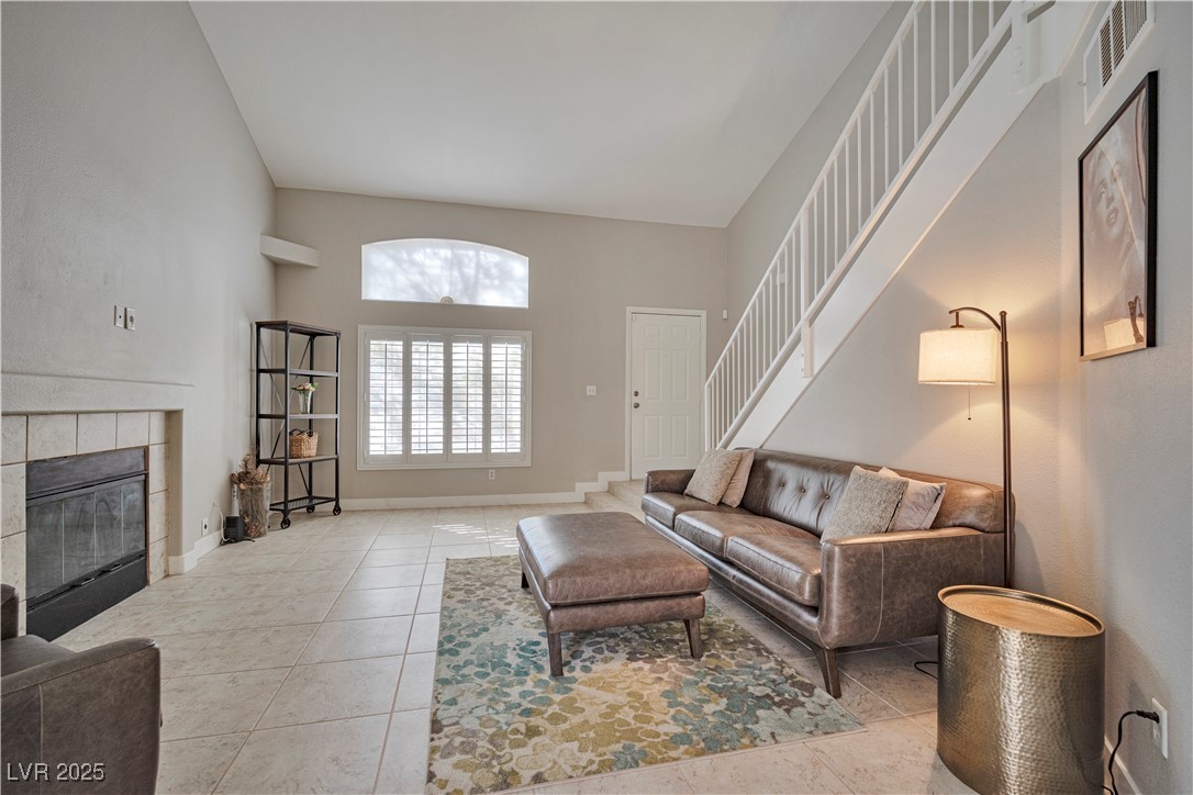10142 Tree Creek Court