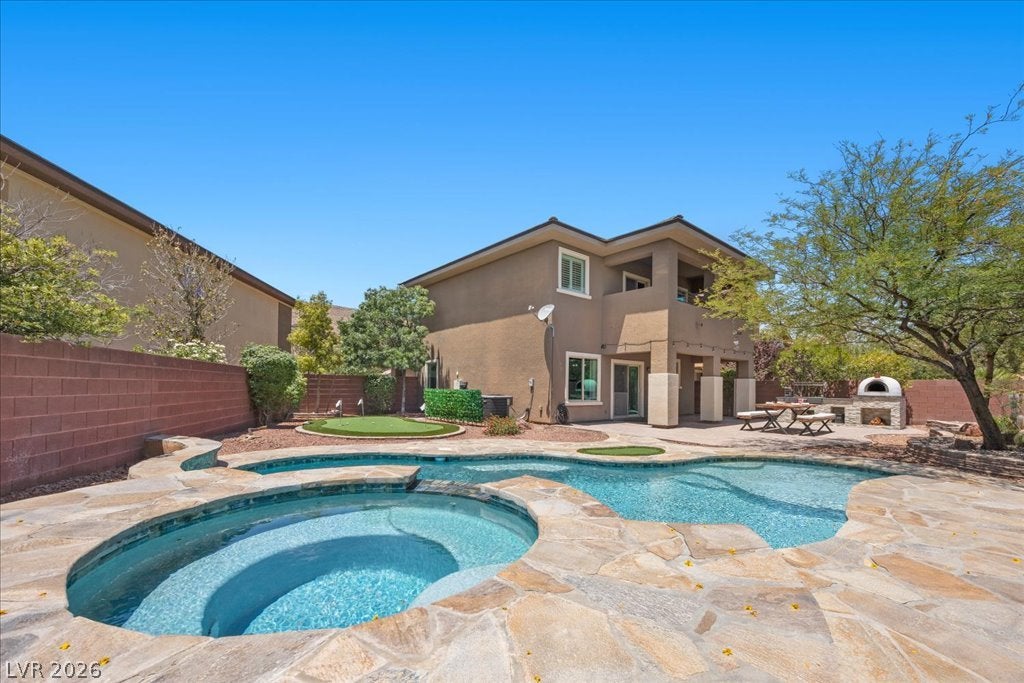 5532 Bristol Grove Lane