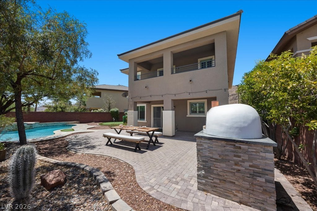 5532 Bristol Grove Lane