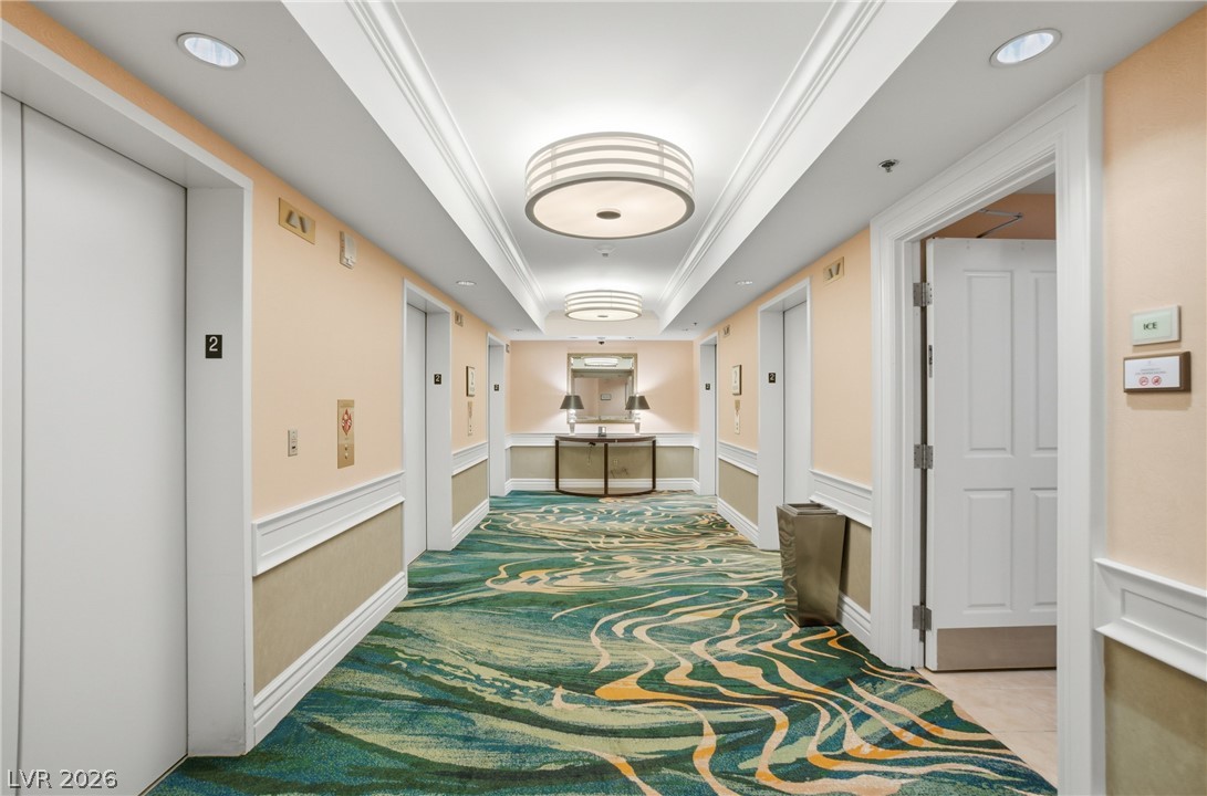 125 E Harmon Avenue 207