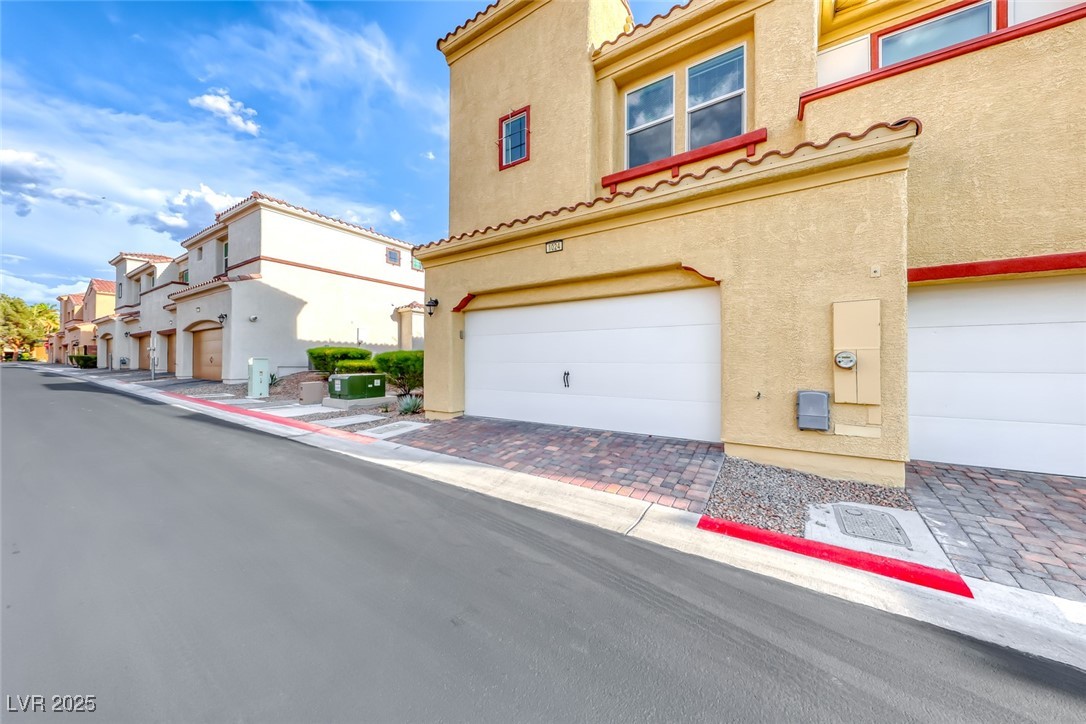 1024 Via Panfilo Avenue, Henderson, Nevada image 5