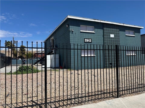 Multifamily For Rent - 2913 Stewart Avenue #1<br/> Clark County, Las Vegas, NV 89101