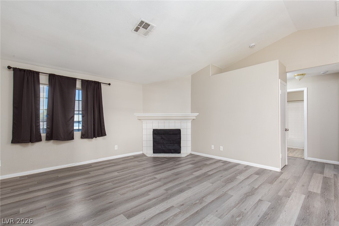 5370 Angler Circle 202