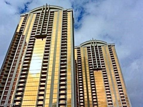 Photo of 125 E Harmon Avenue #1918, Las Vegas, NV 89109 (MLS # 2691363)