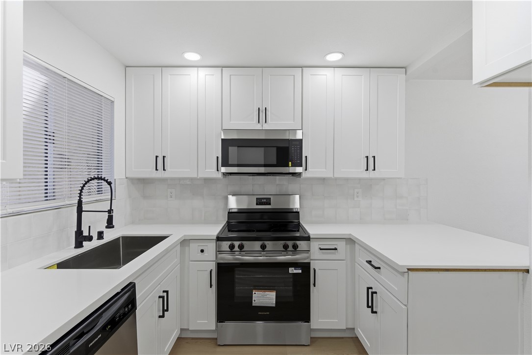 2341 Wooster Circle B