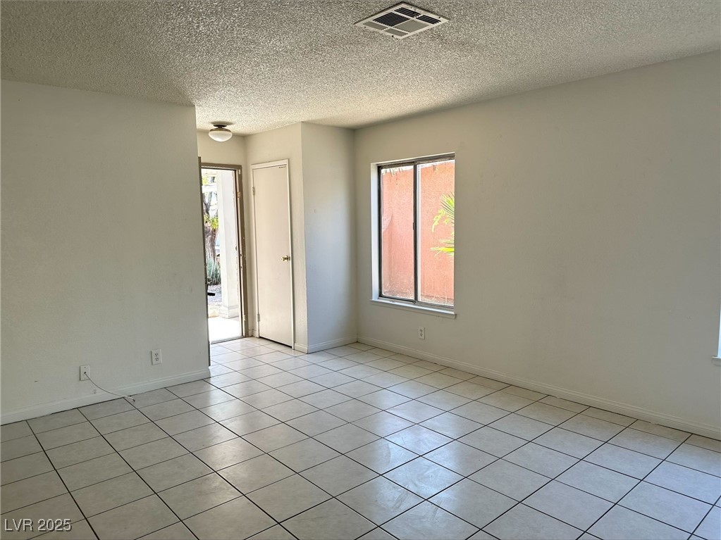 Las Vegas, Nevada 89142, United States, 3 Bedrooms Bedrooms, ,2 BathroomsBathrooms,Residential,Active,122893