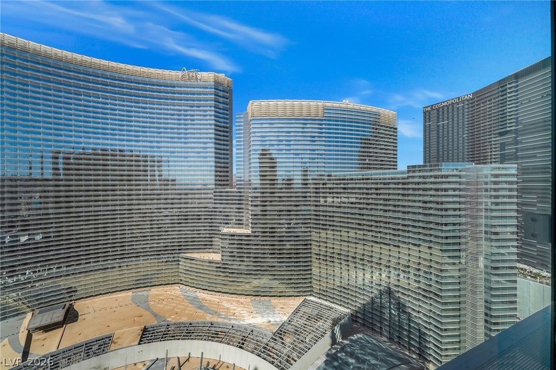 3726 Las Vegas Boulevard 2702