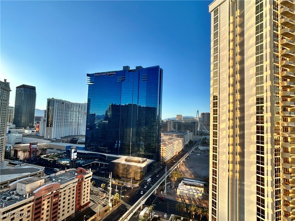 Las Vegas, Nevada 89109, United States, 1 Bedroom Bedrooms, ,2 BathroomsBathrooms,Residential,Active,145925