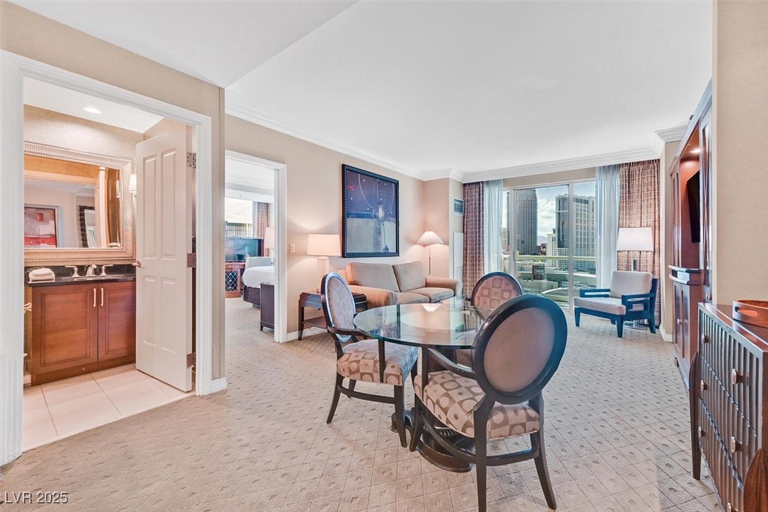 Las Vegas, Nevada 89109, United States, 1 Bedroom Bedrooms, ,2 BathroomsBathrooms,Residential,Active,145925