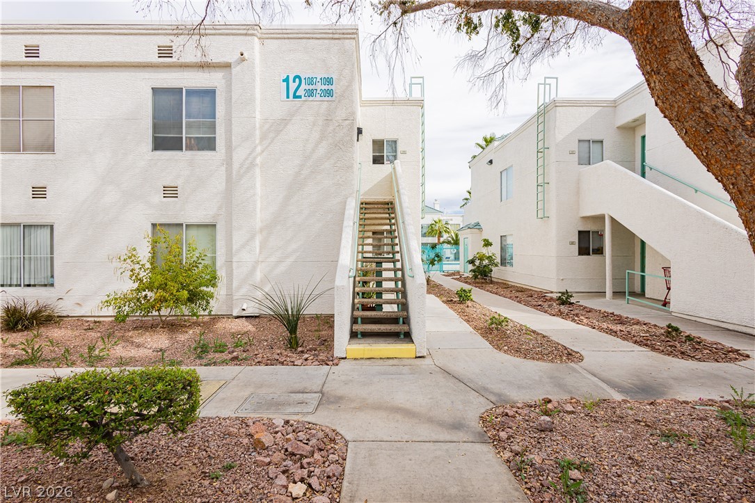 7100 Pirates Cove Road 2090