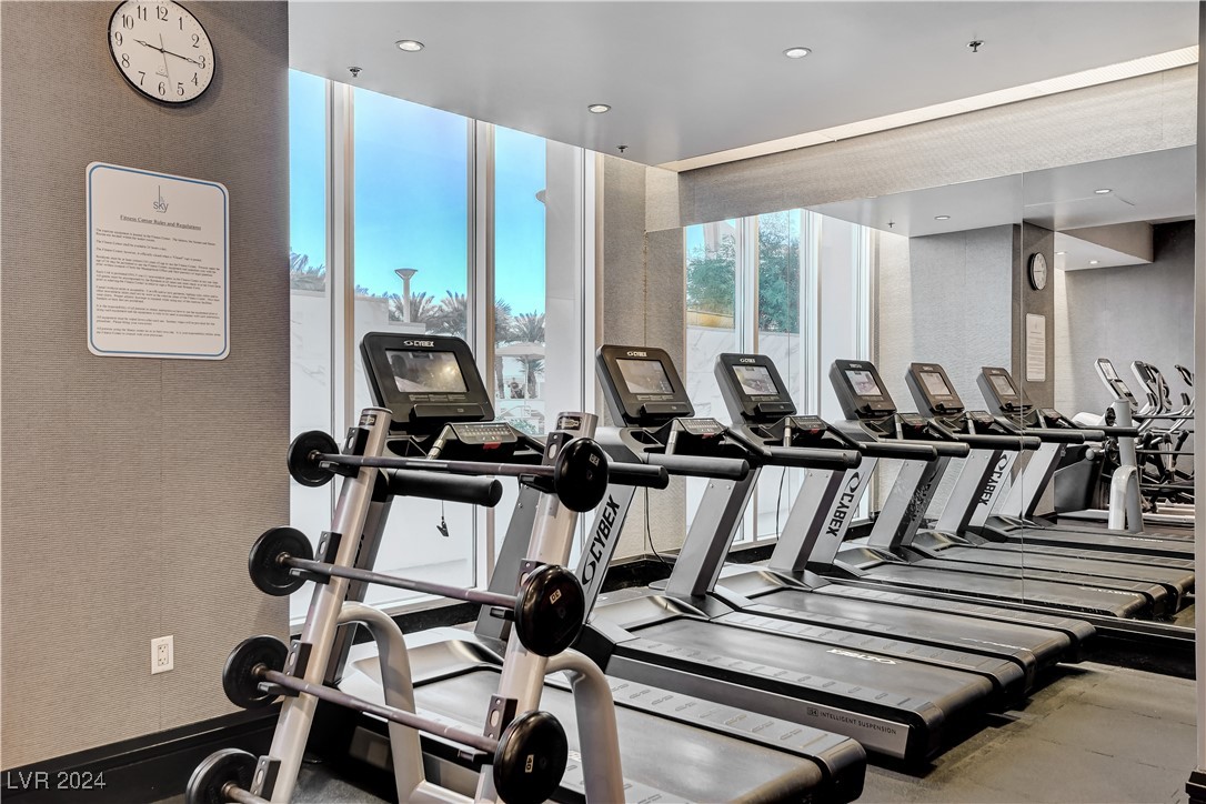 Las Vegas, Nevada 89109, United States, 2 Bedrooms Bedrooms, ,3 BathroomsBathrooms,Residential,Active,37844