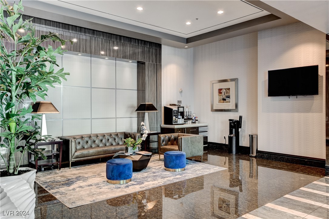 Las Vegas, Nevada 89109, United States, 2 Bedrooms Bedrooms, ,3 BathroomsBathrooms,Residential,Active,37844