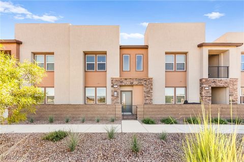 Photo of 302 Walsh Peak Avenue, Henderson, NV 89015 (MLS # 2725434)