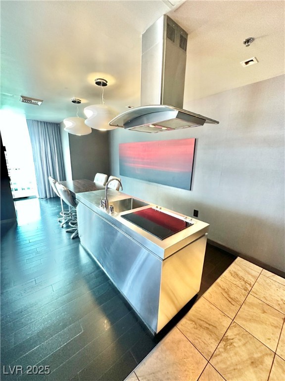 4381 W FLAMINGO Road 2022