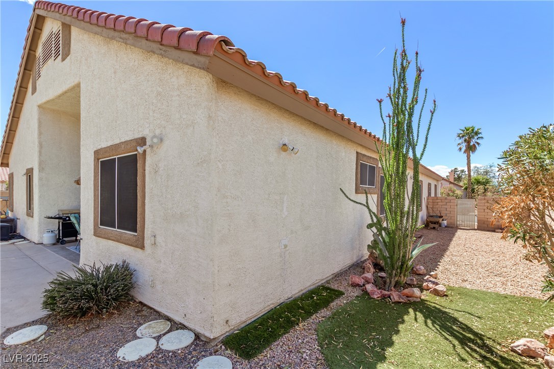 1084 Little House Court, Henderson, Nevada image 32