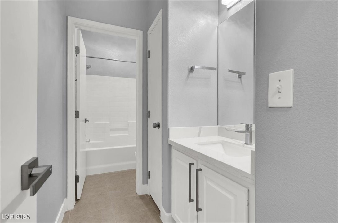 Las Vegas, Nevada 89122, United States, 3 Bedrooms Bedrooms, ,2 BathroomsBathrooms,Residential,Active,8176