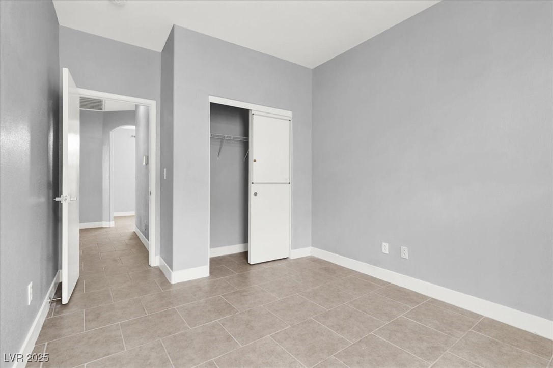 Las Vegas, Nevada 89122, United States, 3 Bedrooms Bedrooms, ,2 BathroomsBathrooms,Residential,Active,8176