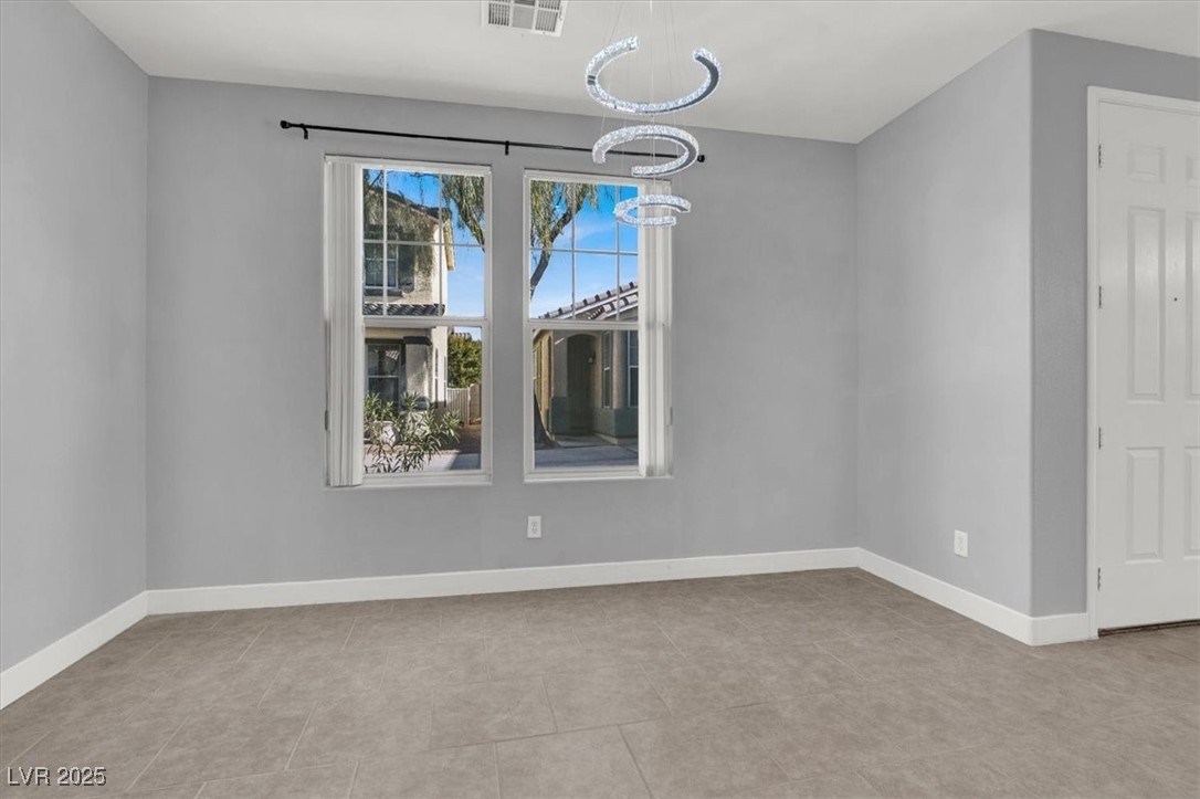 Las Vegas, Nevada 89122, United States, 3 Bedrooms Bedrooms, ,2 BathroomsBathrooms,Residential,Active,8176