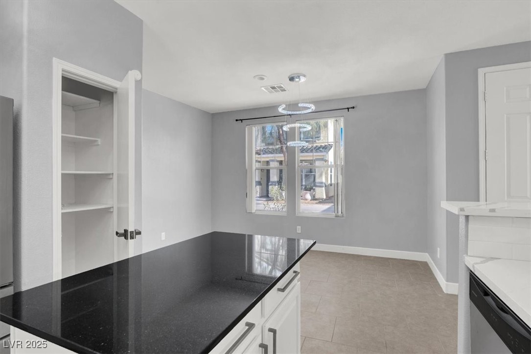 Las Vegas, Nevada 89122, United States, 3 Bedrooms Bedrooms, ,2 BathroomsBathrooms,Residential,Active,8176