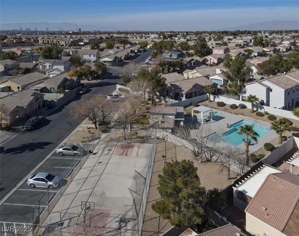 Las Vegas, Nevada 89122, United States, 3 Bedrooms Bedrooms, ,2 BathroomsBathrooms,Residential,Active,8176