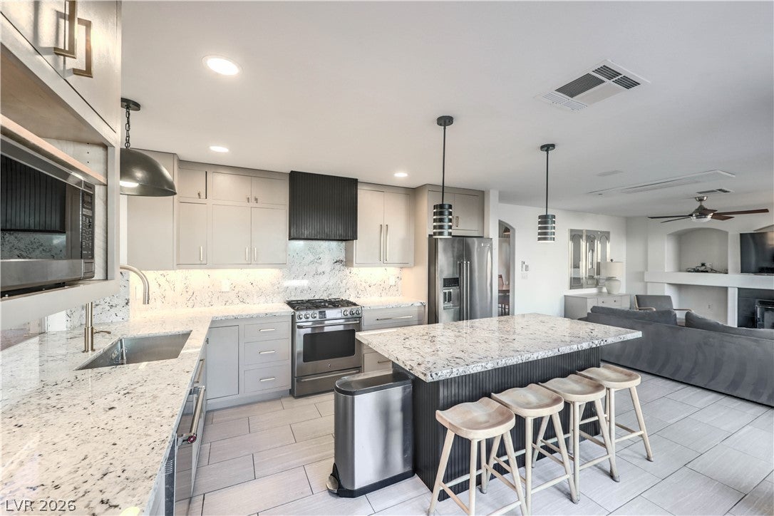 1729 Mexican Poppy Street