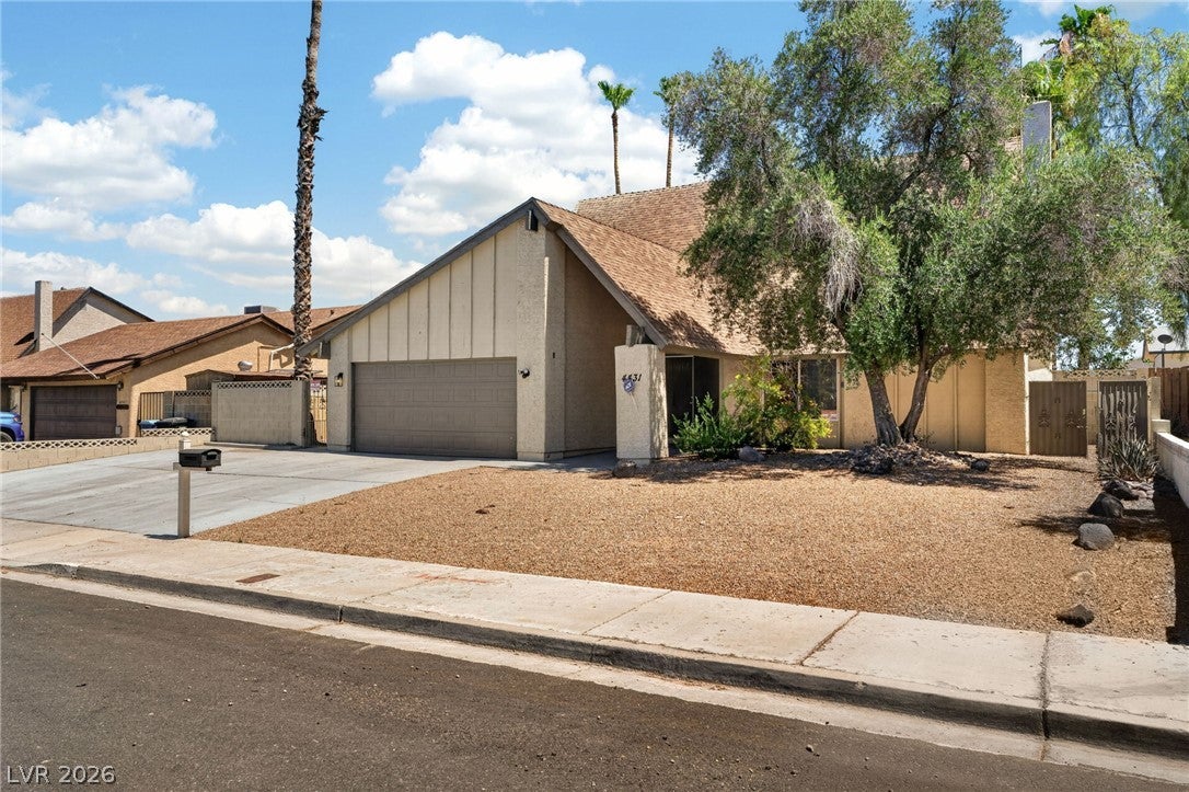 4431 El Campana Way